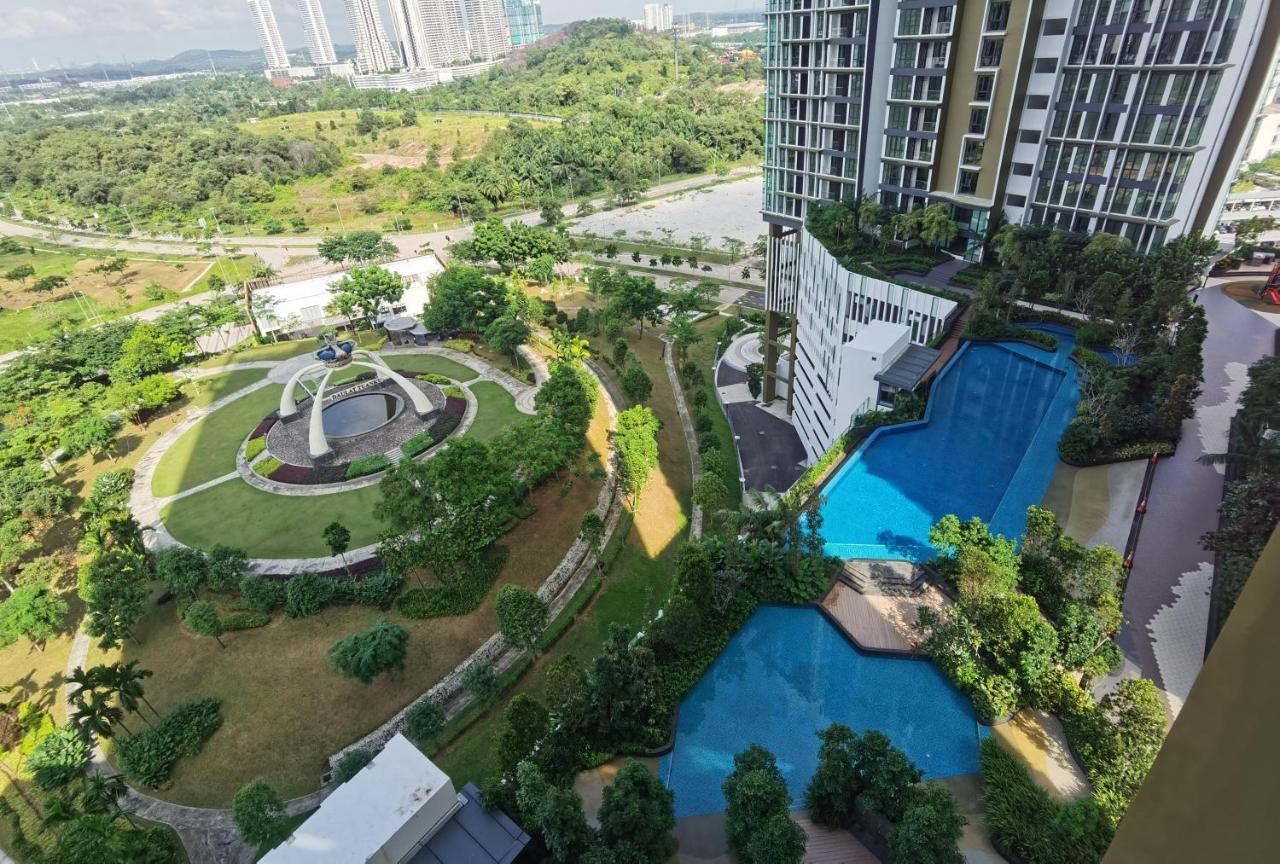 The Elysia Suites Nusajaya  Dış mekan fotoğraf